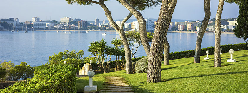 San Sebastián has beautiful landscapes